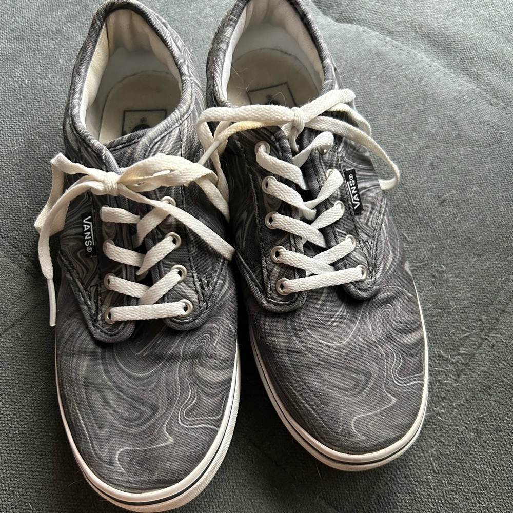 Grey marble women’s VANS